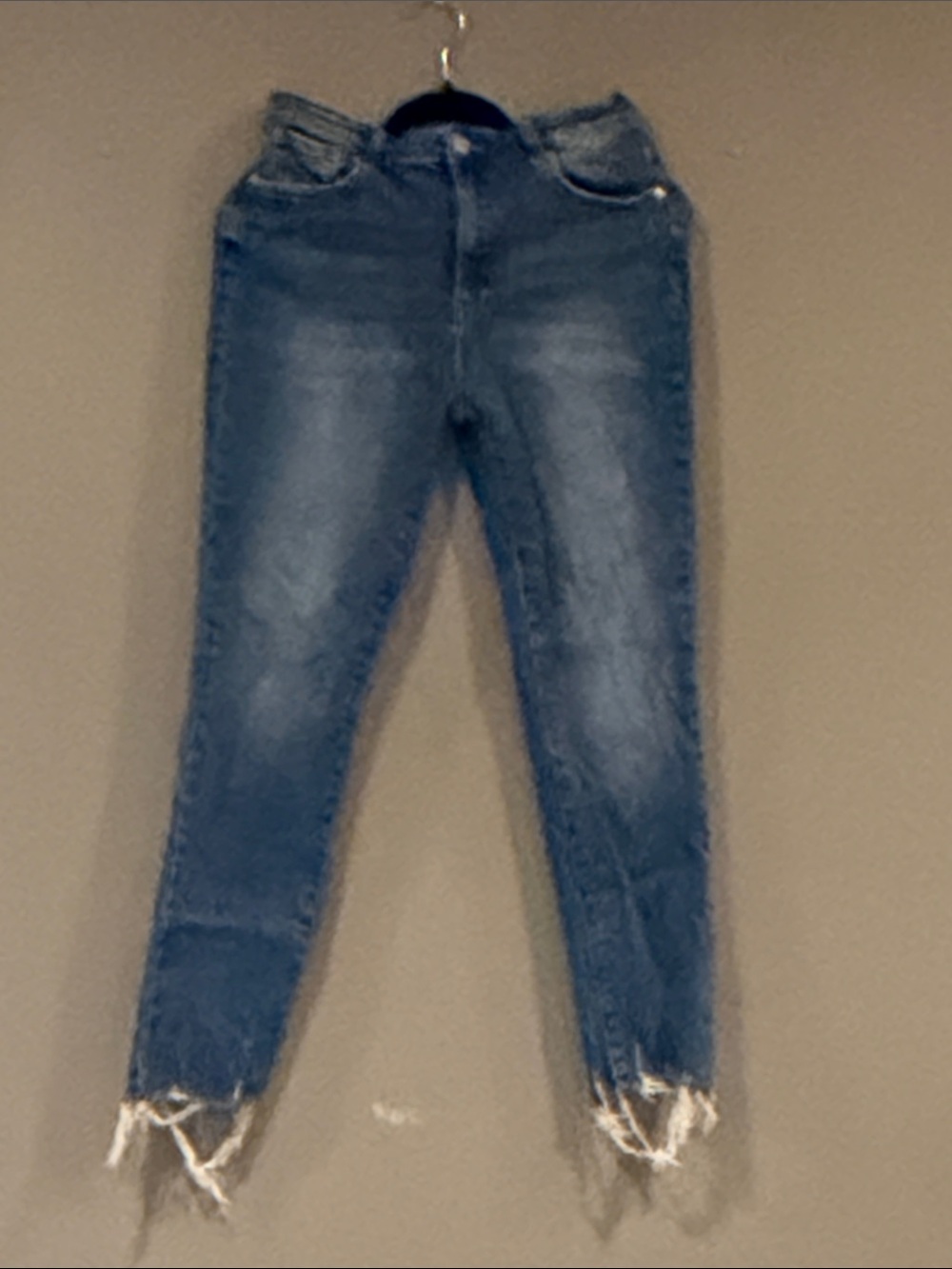 Risen Raw-Hem Dark Blue Ankle Jeans